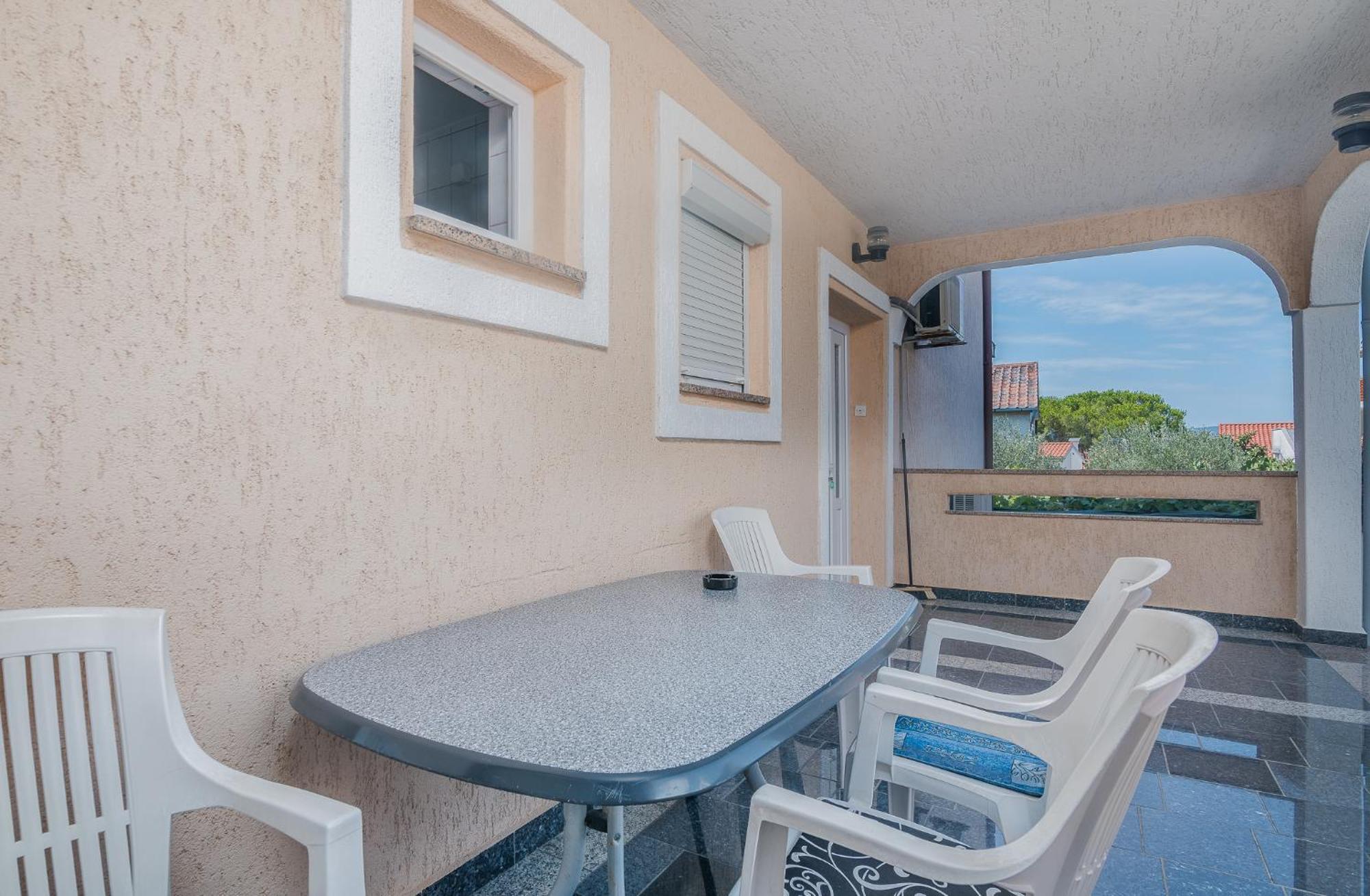 Apartments Bahar Krk Krk Town Luaran gambar